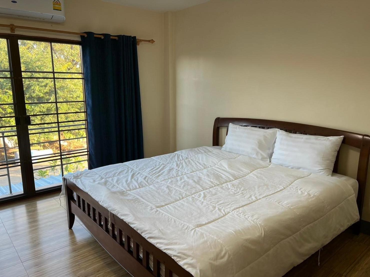 V Tharm Hotel Udon Thani Bagian luar foto